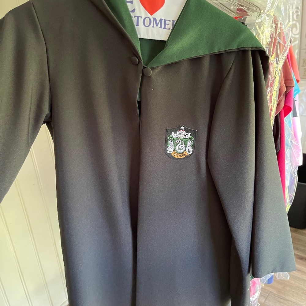 Halloween costume Harry Potter slithering
